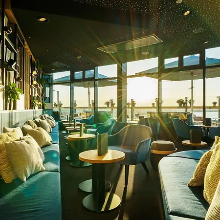 Отель Scanhotels