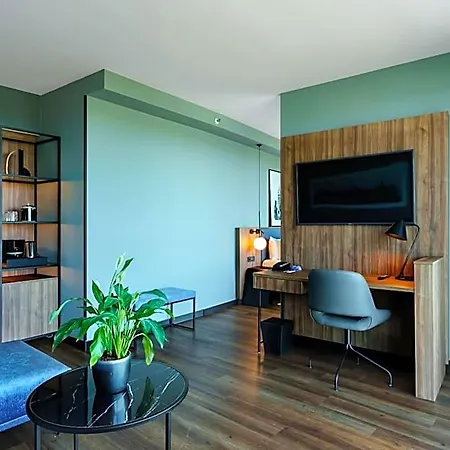 Scanhotels 4*