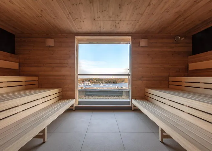 Scanhotels Hotell 4*